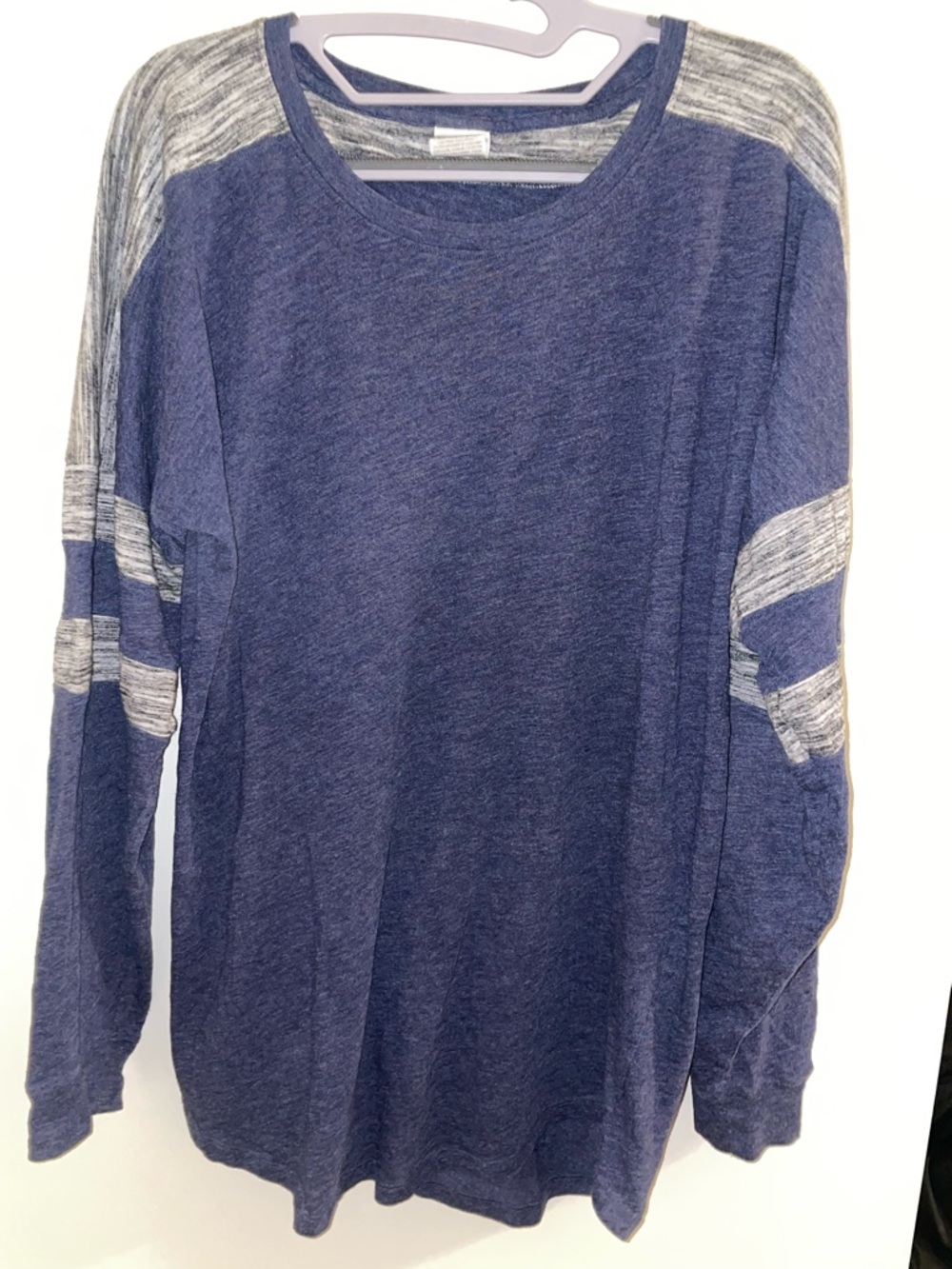 victoria’s secret/pink long sleeve